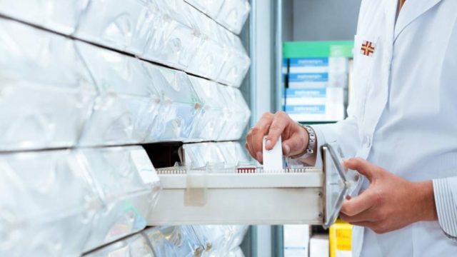 cajones farmacia